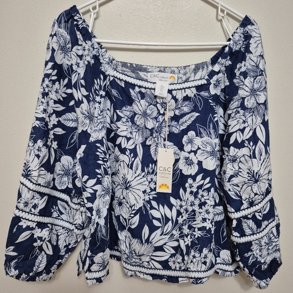 NWT C&C California Women’s Peasant Tropical Navy Floral Linen Blouse Size Large - Picture 2 of 4